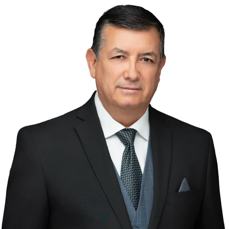 Christian Gandara photographing a professional headshot session in Dallas